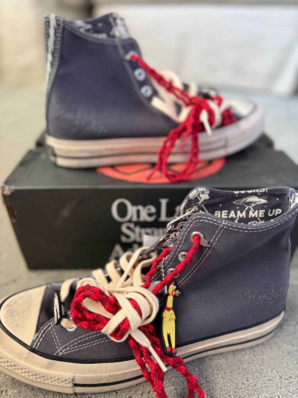Converse x Stranger Things High Top Sneakers – Unisex Size 8.5M / 10.5W /  EUR42